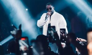 Abogados de “Diddy” Combs acusan al Gobierno de filtrar videos del rapero