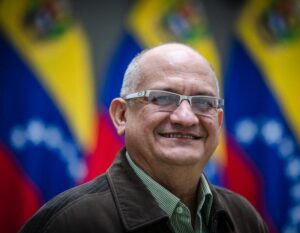 Exrectores de LUZ exigen “libertad inmediata” para Eduardo Labrador