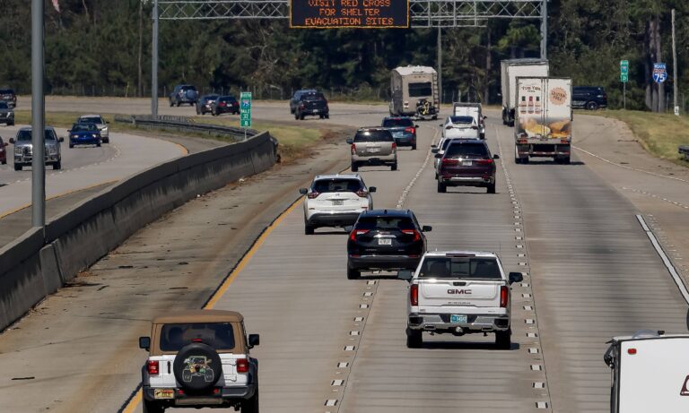 Biden avisa que Milton podría ser el peor huracán en golpear Florida en 100 años