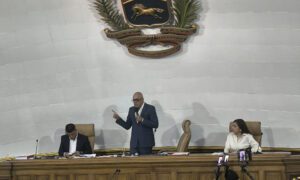 Jorge Rodríguez convoca a diálogo político para reformar leyes electorales
