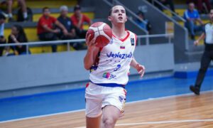 Venezuela se impone ante Uruguay en el Sudamericano U15