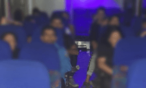 Detienen a coyote en Guatemala cuando trasladaba a 17 migrantes, entre ellos 13 venezolanos