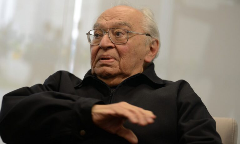 Muere a los 96 años el teólogo Gustavo Gutiérrez, padre de la Teología de la Liberación