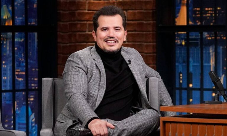 John Leguizamo denuncia las sanciones de EE. UU. “contra Venezuela”