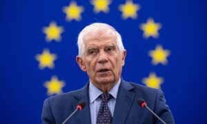 Borrell considera que la solución a la crisis venezolana debe surgir de la presión internacional