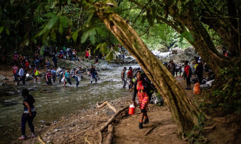 Migrantes que ingresen de forma irregular a Panamá deberán pagar multas de hasta $5 mil