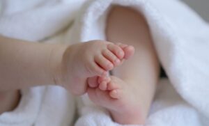 Milagros en la paternidad moderna: la adopción de la maternidad subrogada