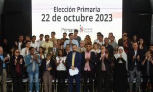La oposición asegura que seguirá la lucha por “la libertad” a un año de la primaria