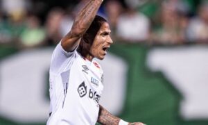 Rómulo Otero anota gol ante el Chapecoense