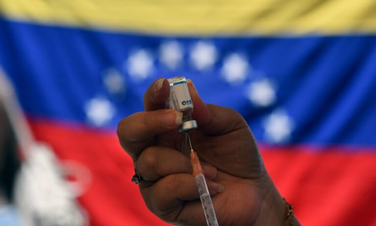 Piden aumentar la cobertura de la vacuna contra la polio en el país
