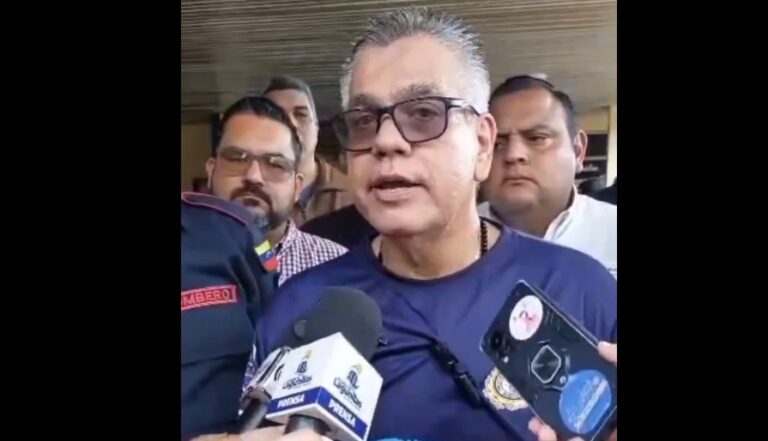 Alcalde de Lagunillas se ausentará del cargo para ver a su padre enfermo en España