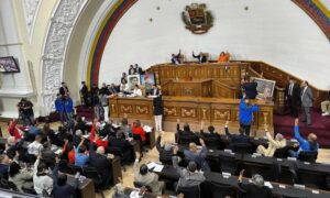 Carrera para aprobar reformas a las leyes electorales se detuvo hasta 2025