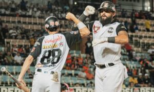Águilas del Zulia y Caribes de Anzoátegui disputarán el cierre de la serie particular
