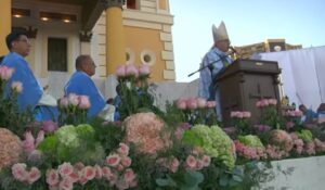 El Nuncio en los 135 años de la renovación milagrosa: La Chinita “es fuente viva de esperanza”