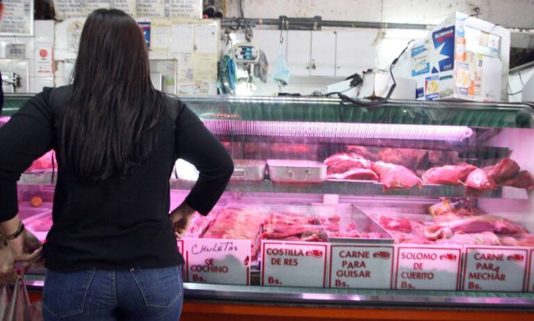 Aseguran que precios de carne, huevo y pollo aumentaron por un tema estacional