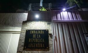 Piden a Maduro liberación de venezolano que trabajaba como chofer en embajada argentina
