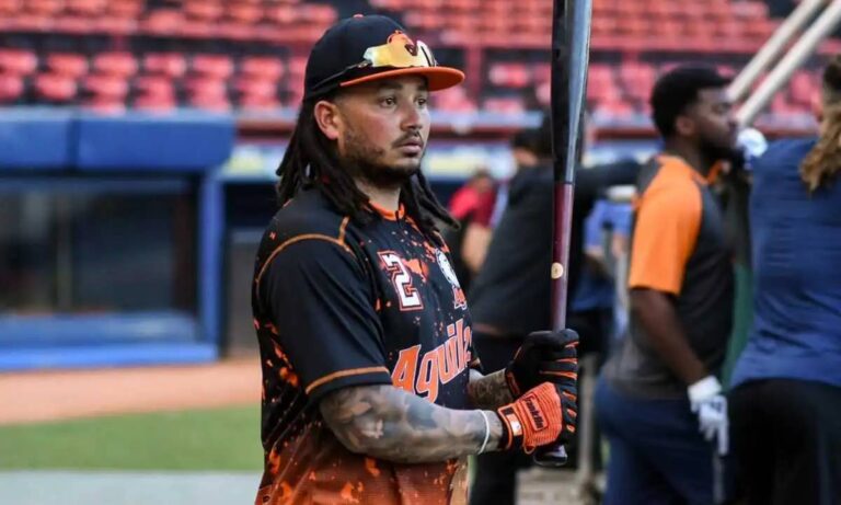 Freddy Galvis se incorpora a las Águilas del Zulia