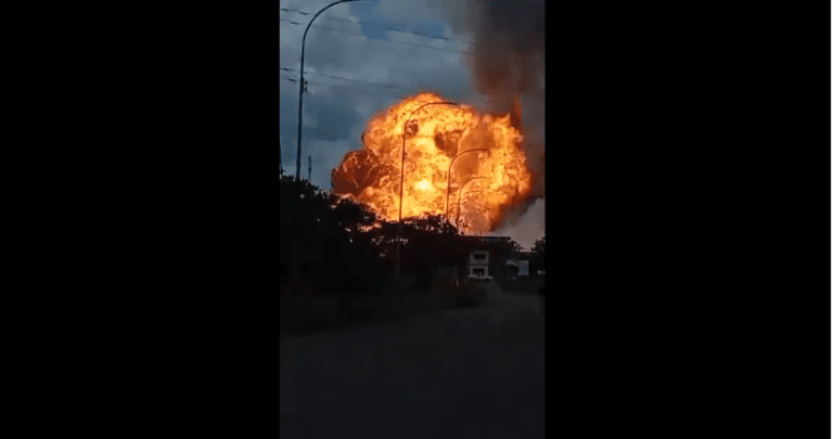 Tres heridos deja explosión en el Complejo Gasífero Muscar en Monagas