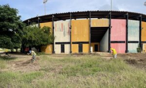 Gobernación inicia saneamiento del Complejo Deportivo Cuatricentenario en Maracaibo