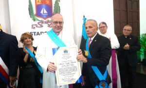 Rosales: “Monseñor Alberto Ortega Martín es un hombre de diálogo”