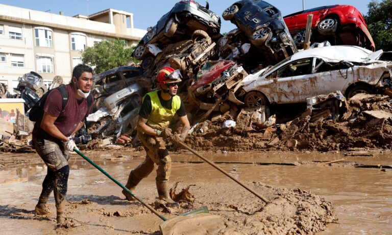 Se eleva a 219 la cifra de fallecidos por las inundaciones en España