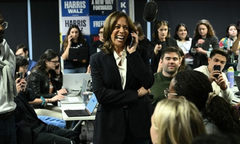 Kamala Harris felicita en una llamada a Donald Trump por su victoria