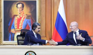 Maduro anuncia 17 nuevos acuerdos con Rusia: Soñamos con un mundo sin sanciones