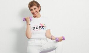 Madre de “La Divaza” pide ayuda económica para su tratamiento contra el cáncer