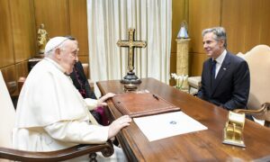 Anthony Blinken se despide del Papa