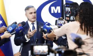 Fiscalía otorga 225 medidas de libertad a presos políticos