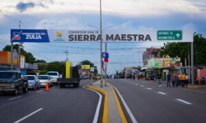 Gobernador inaugura los trabajos de modernización de la vialidad de Sierra Maestra