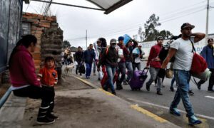 Detienen a 51 venezolanos por ingresar ilegalmente en Perú