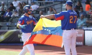 Venezuela derrota a Países Bajos y está en la ronda final del Premier 12