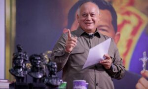 Cabello pide regular las redes sociales ante 5 casos de intoxicación en varios liceos