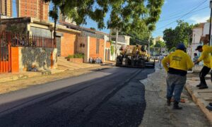 Gobernación del Zulia continúa con la recuperación vial en el sector Valle Frío de Maracaibo