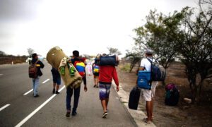 Para migrante venezolano regresar “es como si nos estuvieran dando un tiro en la cabeza”