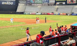 Águilas cierra la temporada regular con derrota 7×6 ante Cardenales