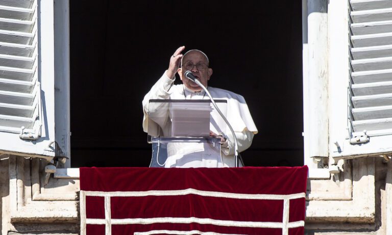 El Papa expresa su cercanía a las víctimas del accidente aéreo en Corea del Sur