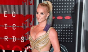 Tribunal declara legalmente soltera a Britney Spears el mismo día de su cumpleaños