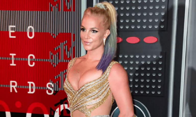Tribunal declara legalmente soltera a Britney Spears el mismo día de su cumpleaños