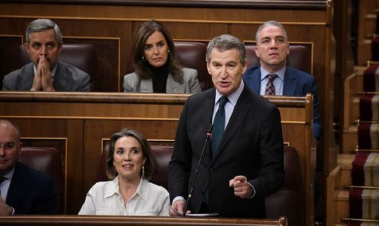 Congreso de España insta a Pedro Sánchez a solicitar a la CPI orden de arresto de Maduro