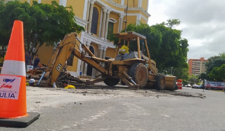 Gobernación avanza con la sustitución de colector de la avenida Bella Vista con calle 68A