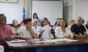 Trabajadores de la salud en Zulia denuncian que tienen más de 21 meses sin aumento salarial