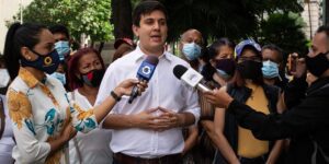 Confirman traslado del activista Jesús Armas a El Helicoide