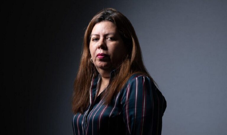 Katherine Martínez: una vida dedicada a la defensa de las madres cuidadoras