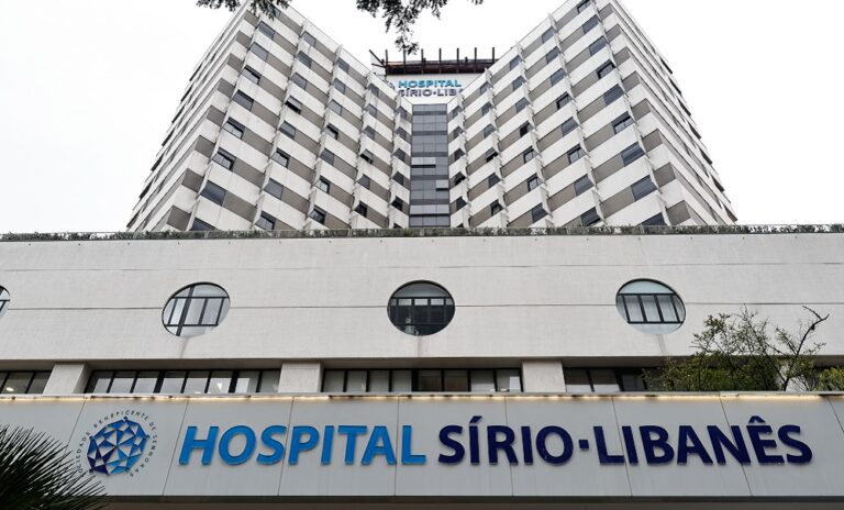 Lula se recupera en UCI tras ser operado de una hemorragia intracraneal