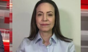 Machado no descarta que sectores del chavismo “ayuden” al ingreso de González Urrutia