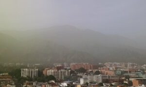 Una nueva nube de polvo del Sahara llegará al país este lunes en la noche