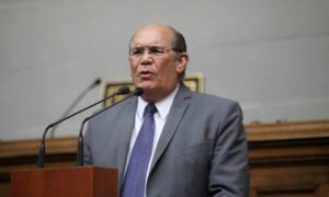 Omar González: “El régimen de Maduro” sufre “fisuras en las fuerzas armadas y policiales”