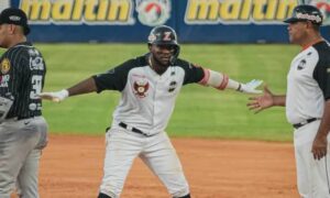 Águilas y Cardenales se enfrentan para definir el primer lugar de la clasificación